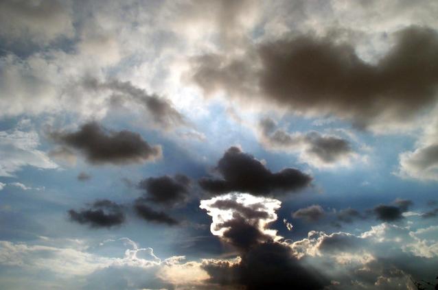 sky-1504091-638x423