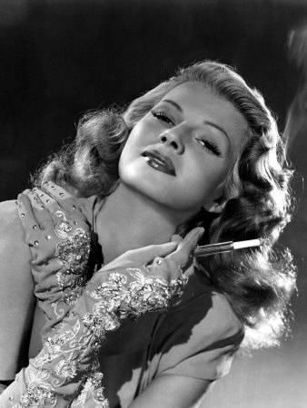 rita-hayworth-1940s_u-L-P6SP3Q0