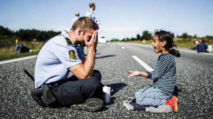 dansk politi og syrisk pige