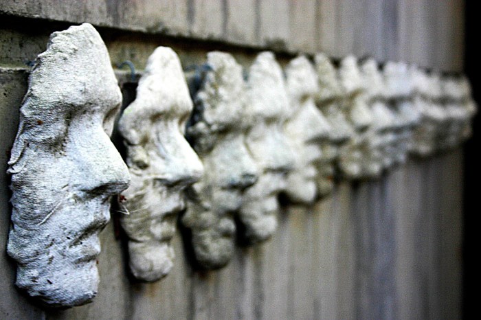 masks-1548494-1279x852