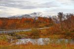 1024px-E6_&_Spanstinden,_2010_September