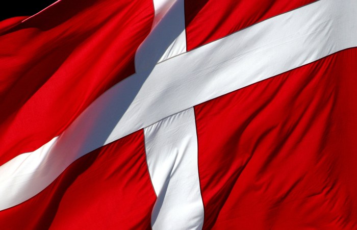 flag-denmark-1482841-1599x1032