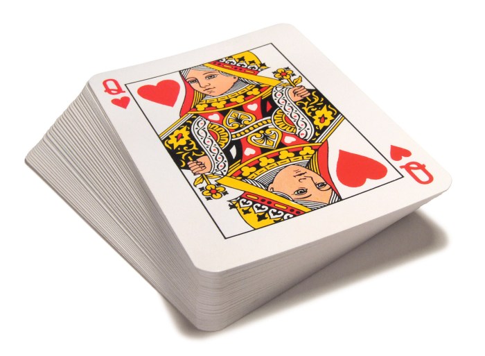 playing-cards-1425804-1598x1171